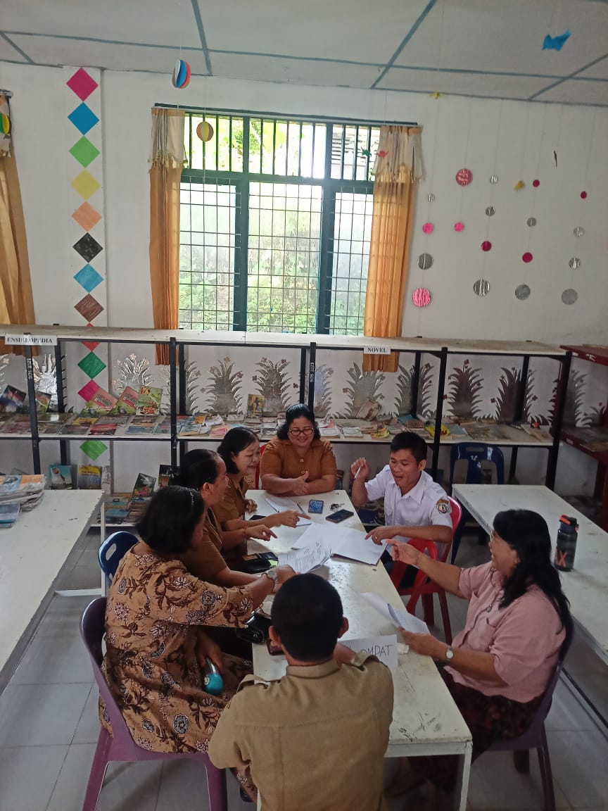 Galeri SMPN 1 Teluk Dalam 9